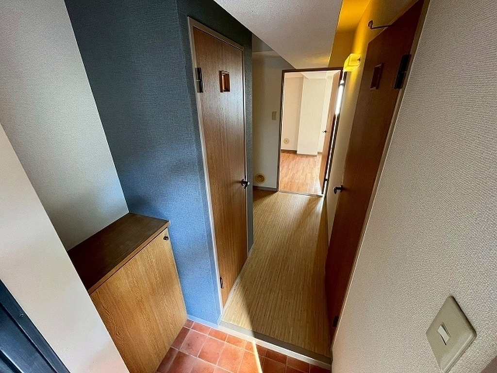 (8/26) 玄関 (8/26) 玄関