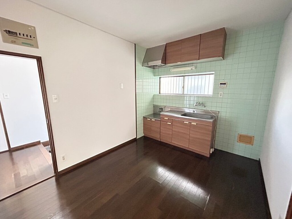 (2/13) 居室・リビング (2/13) 居室・リビング