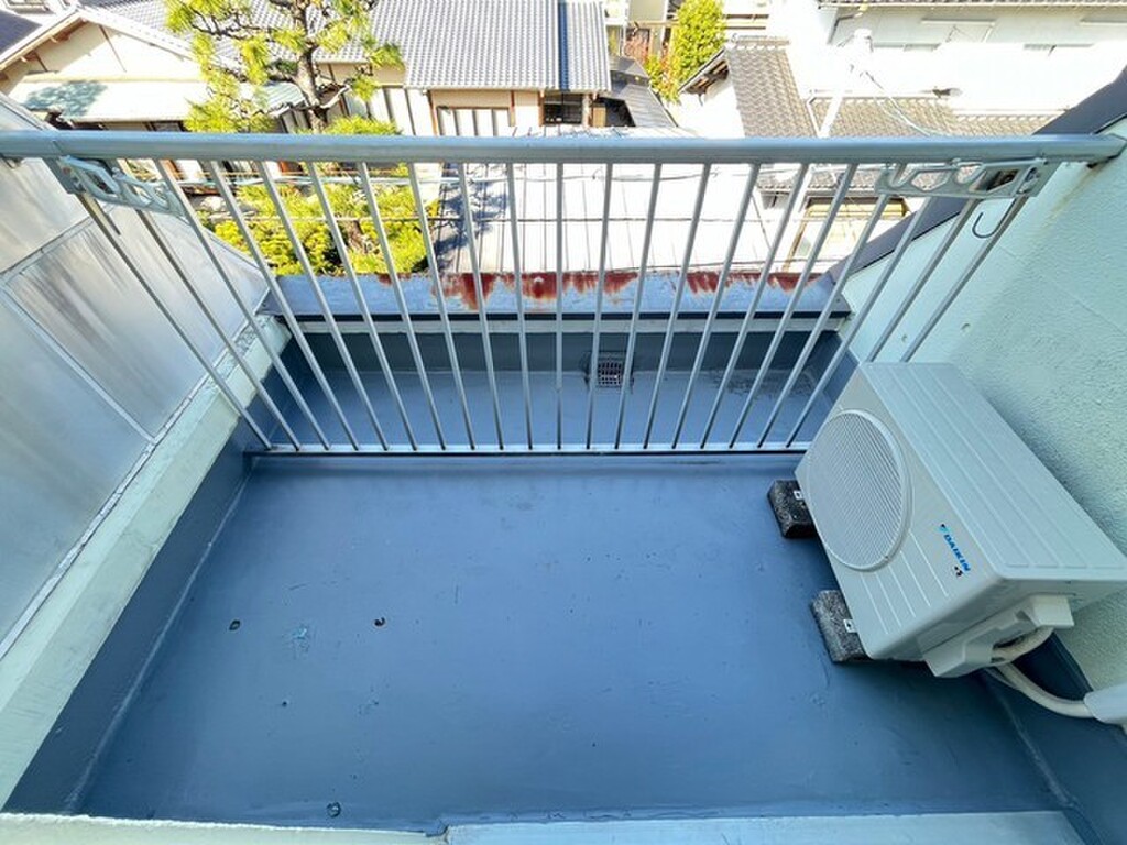 (11/26) バルコニー