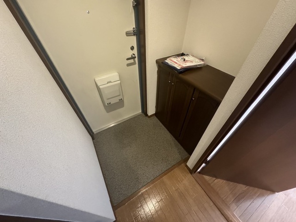 (10/29) 玄関 (10/29) 玄関