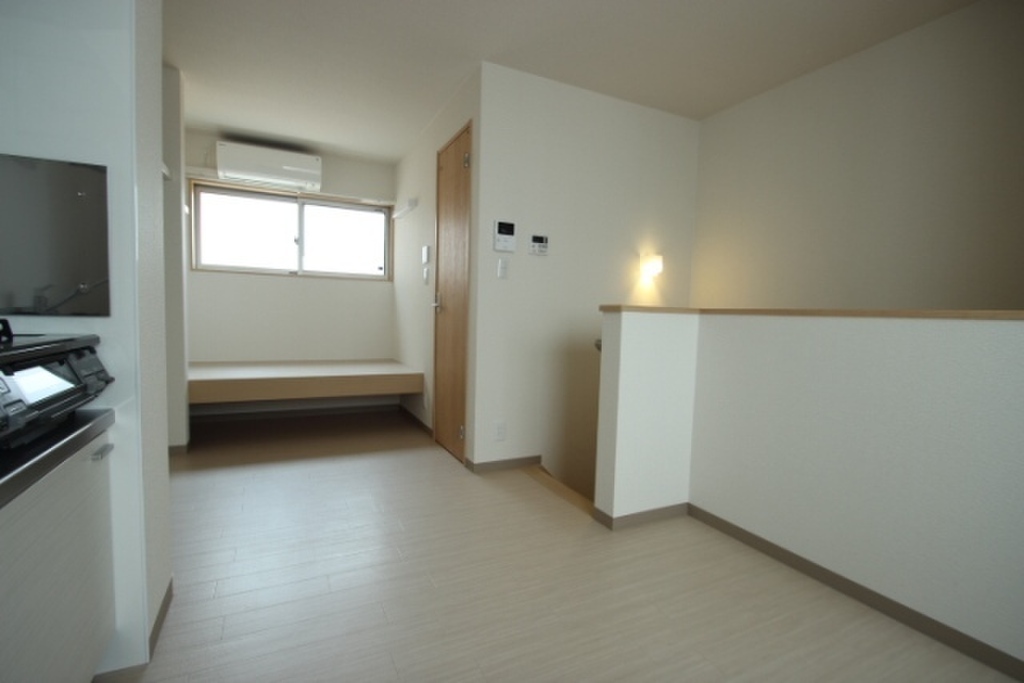 (13/28) 居室・リビング