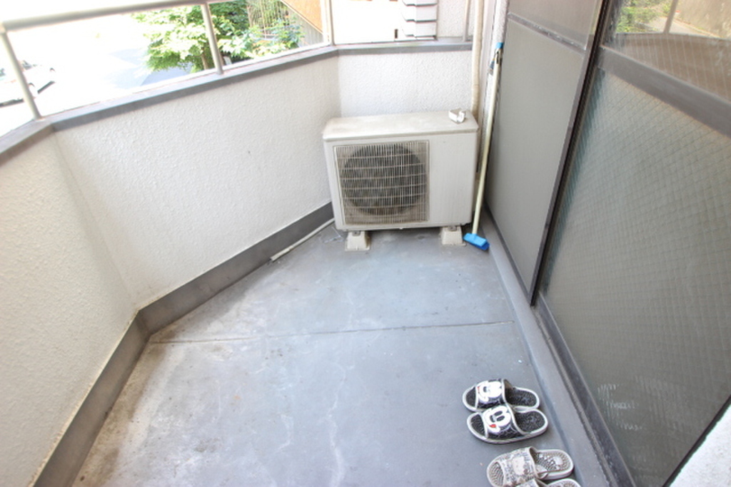 (8/25) バルコニー