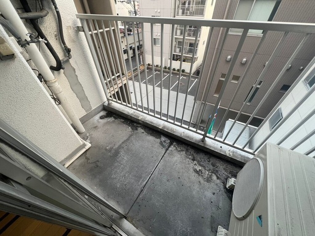 (12/26) バルコニー