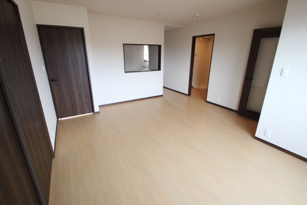 (2/25) 居室・リビング (2/25) 居室・リビング