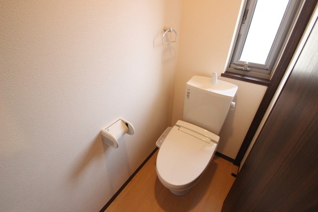 (5/25) トイレ (5/25) トイレ