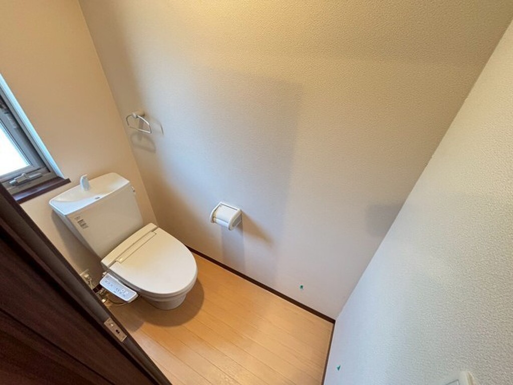 (5/33) トイレ (5/33) トイレ