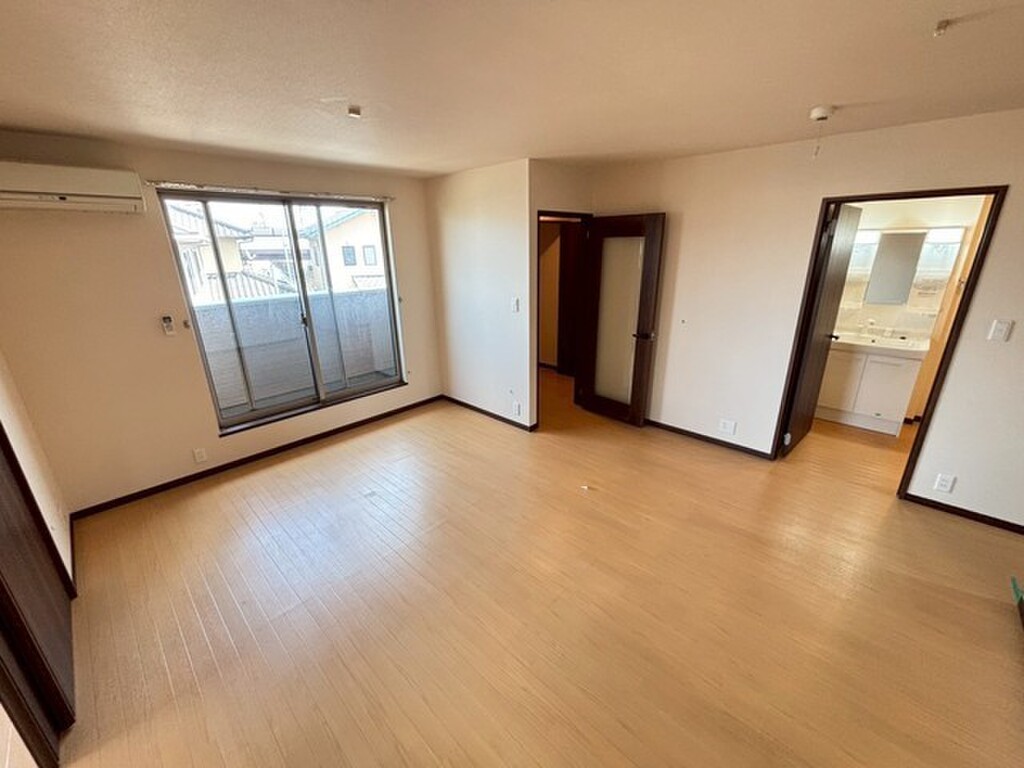 (14/33) 居室・リビング (14/33) 居室・リビング