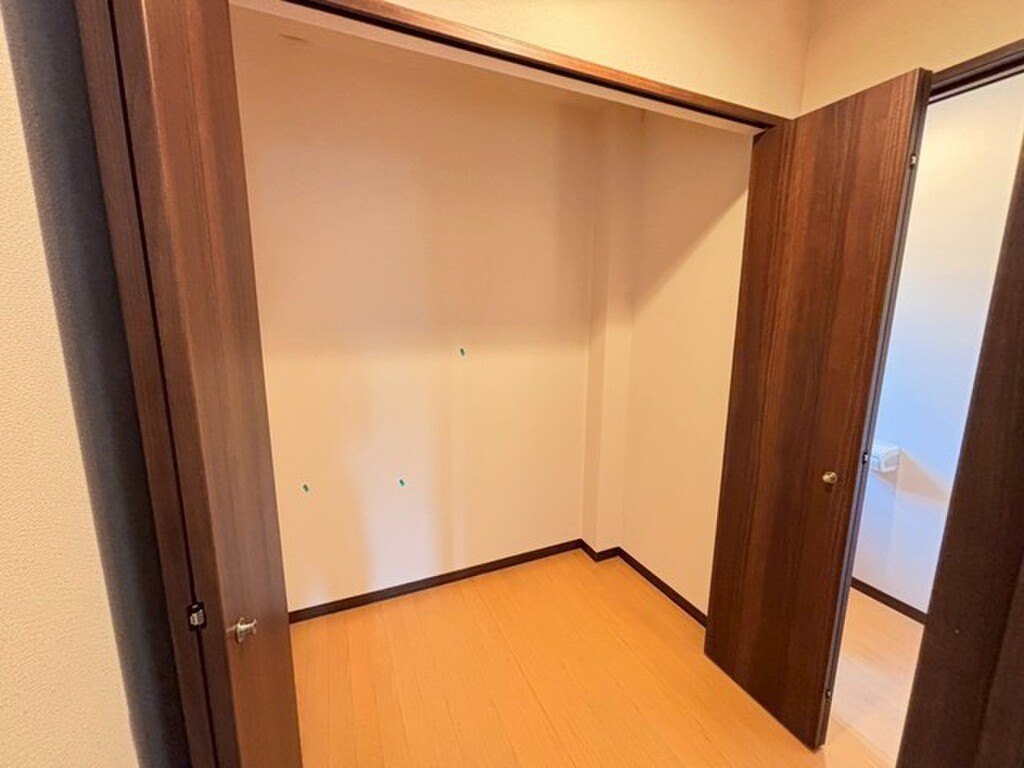 (17/33) 収納 (17/33) 収納