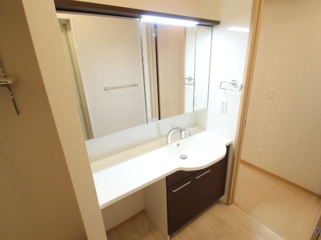 (8/29) 洗面所 (8/29) 洗面所