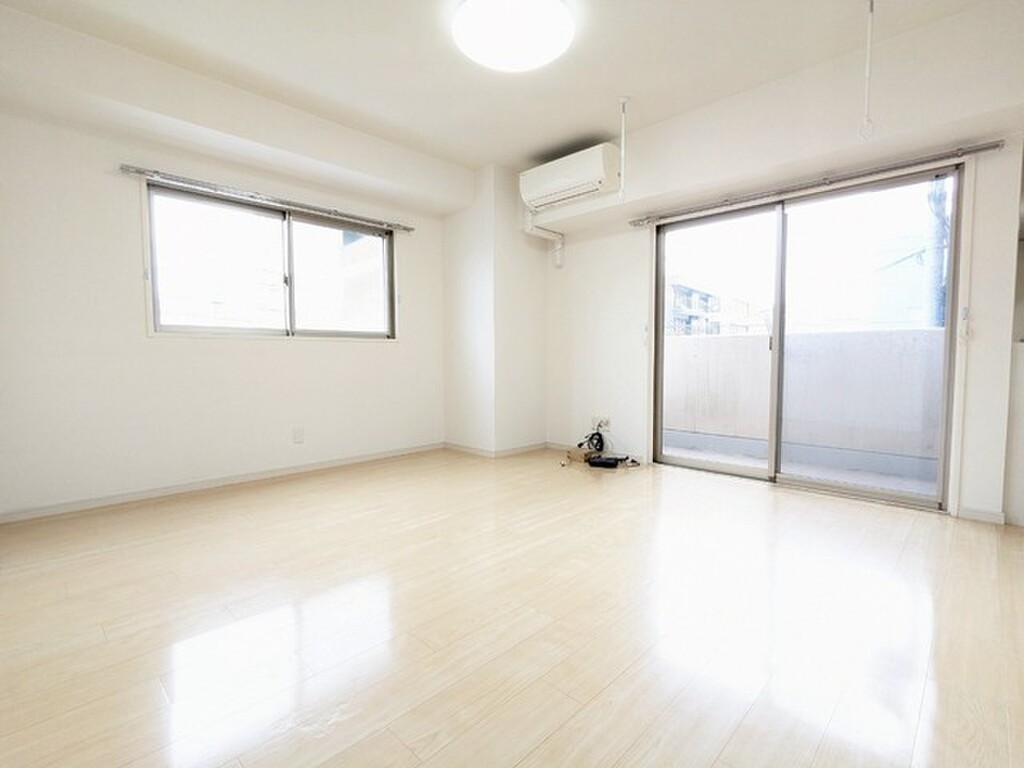 (2/31) 居室・リビング