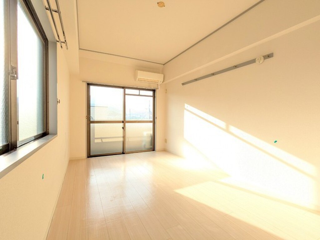 (2/30) 居室・リビング