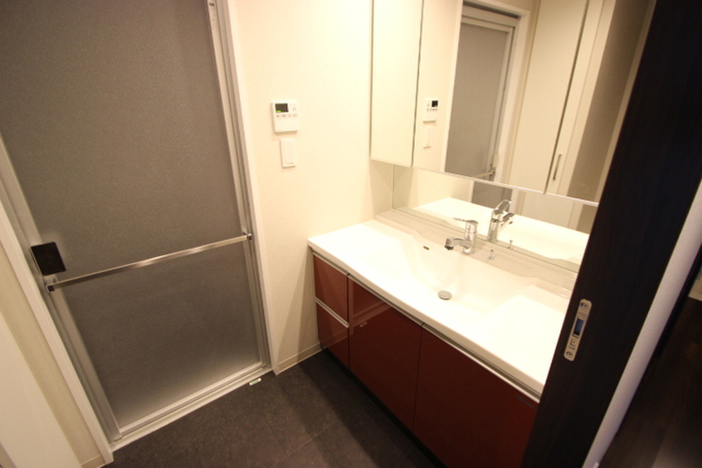 (5/22) 洗面所 (5/22) 洗面所