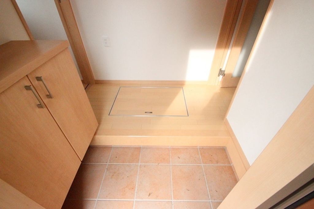 (6/34) 玄関 (6/34) 玄関