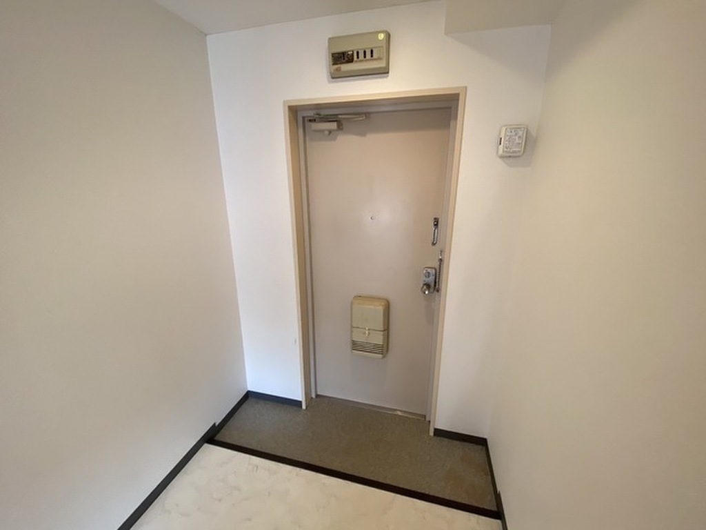 (8/26) 玄関