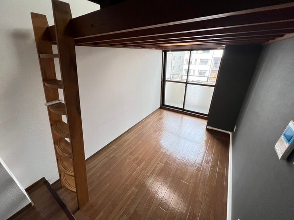 (15/23) 居室・リビング