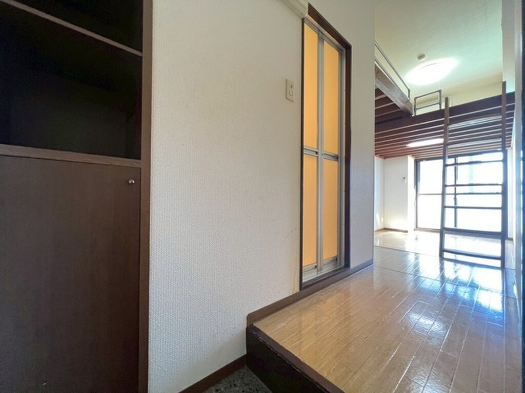 (7/25) 玄関 (7/25) 玄関