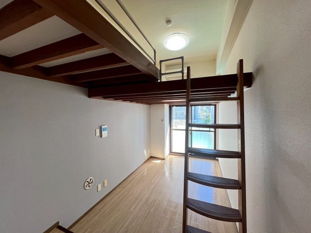 (16/25) 居室・リビング (16/25) 居室・リビング