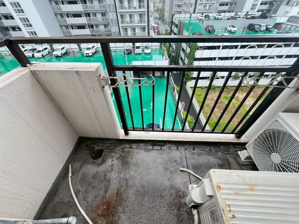 (14/24) バルコニー