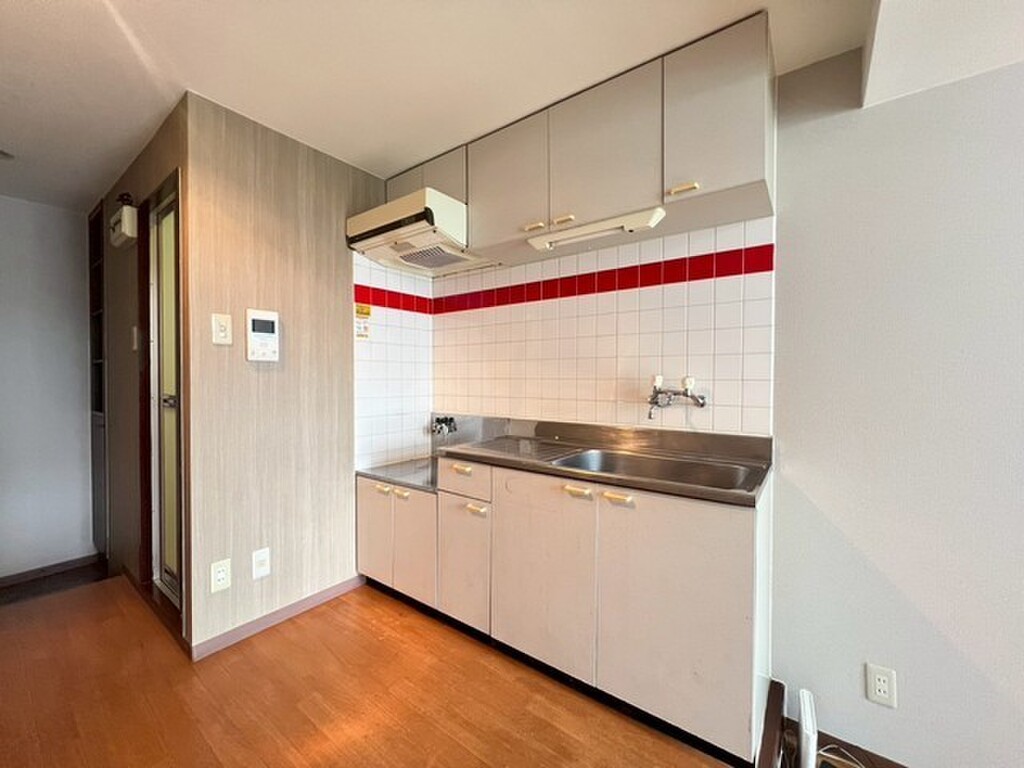 (16/24) キッチン