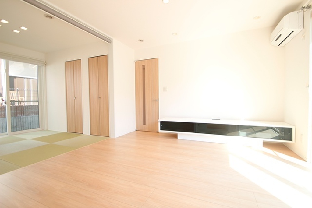 (12/30) 居室・リビング (12/30) 居室・リビング