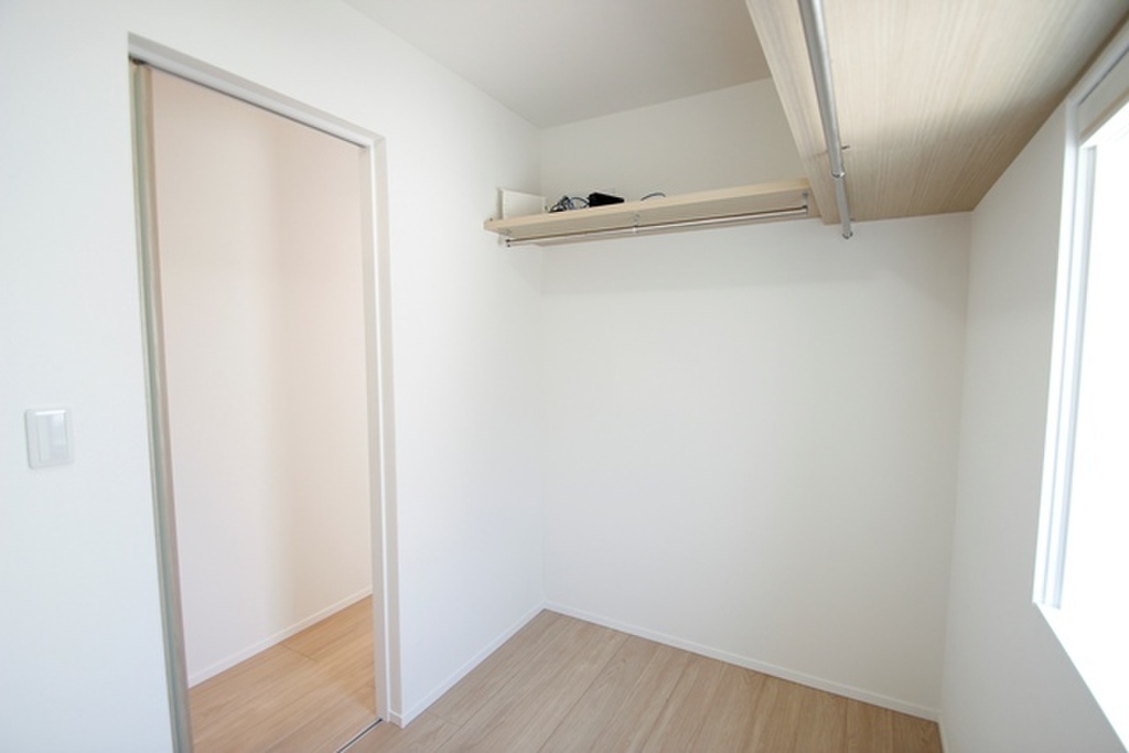 (18/30) 収納 (18/30) 収納