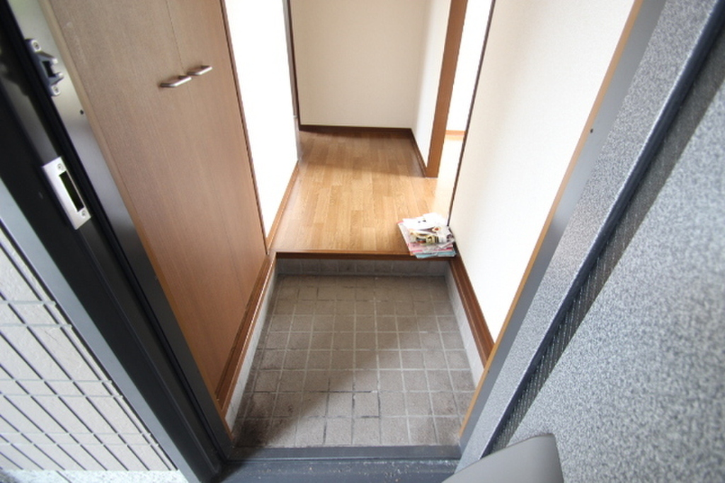 (14/31) 玄関 (14/31) 玄関