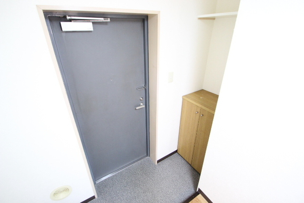 (6/34) 玄関