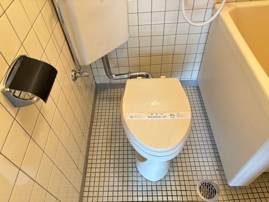(5/22) トイレ (5/22) トイレ