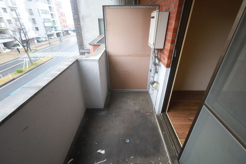 (12/22) バルコニー