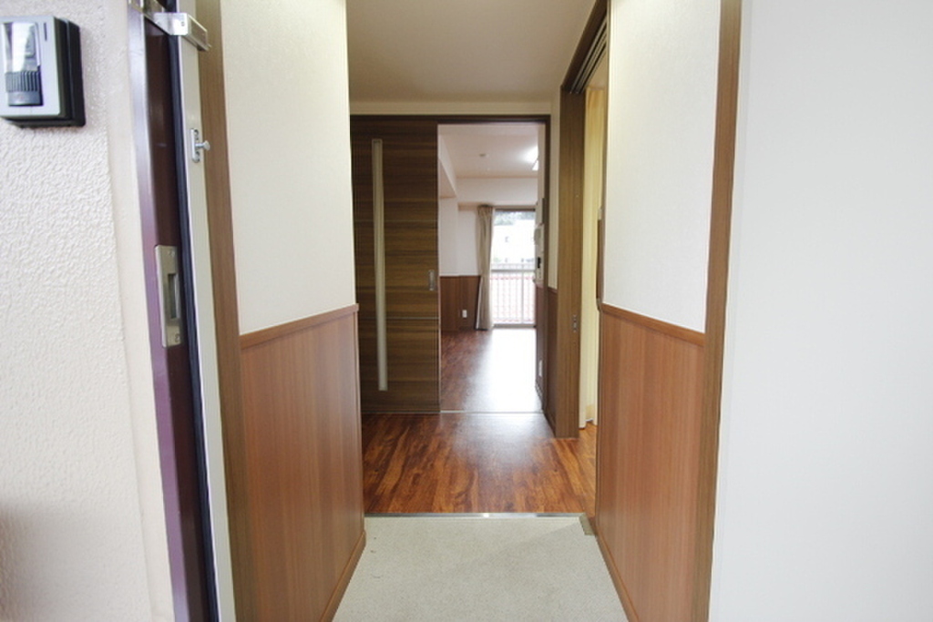 (4/23) 玄関 (4/23) 玄関