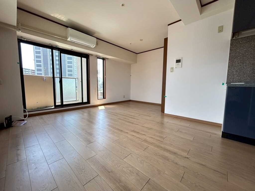 (16/27) 居室・リビング