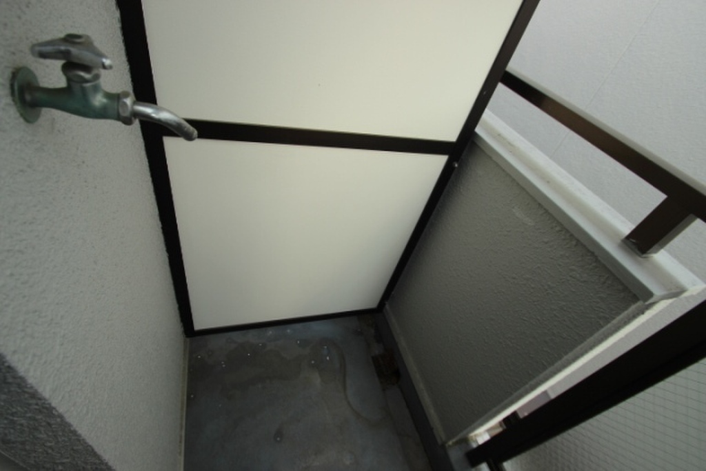 (13/24) バルコニー