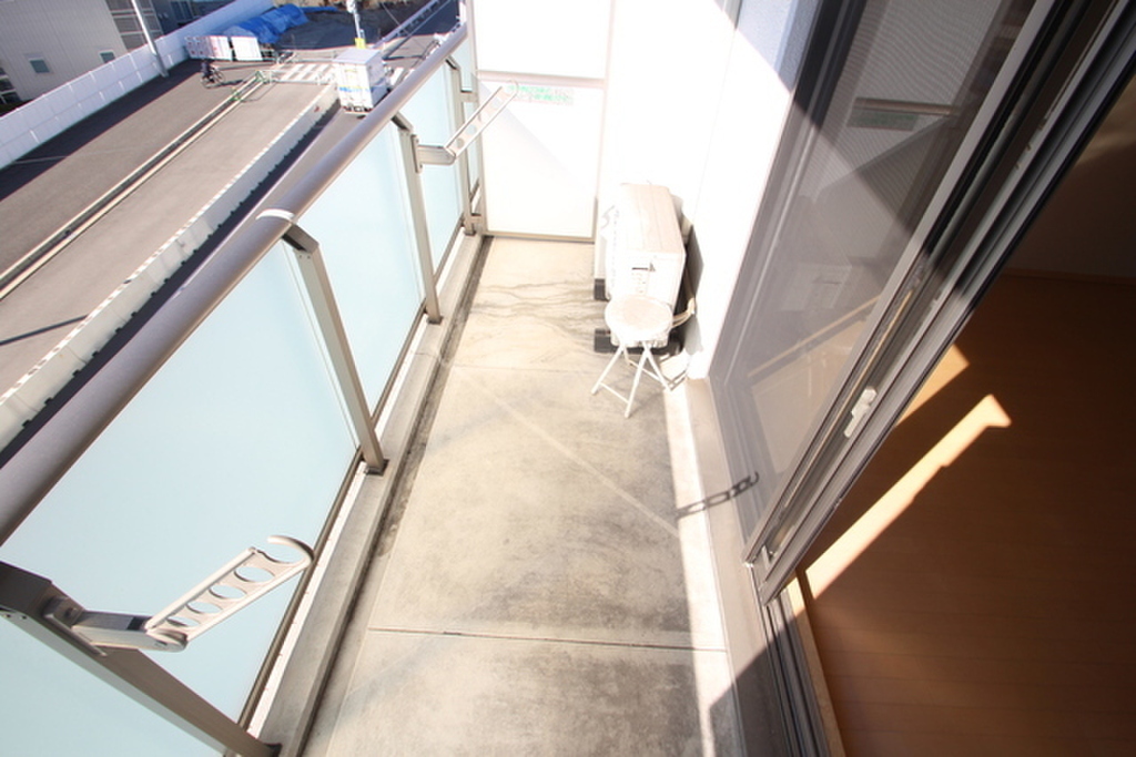 (13/22) バルコニー (13/22) バルコニー