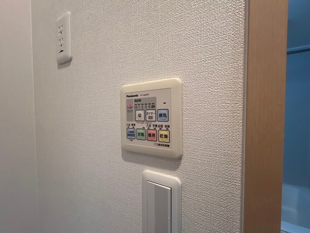 (17/25) 他号室の写真です