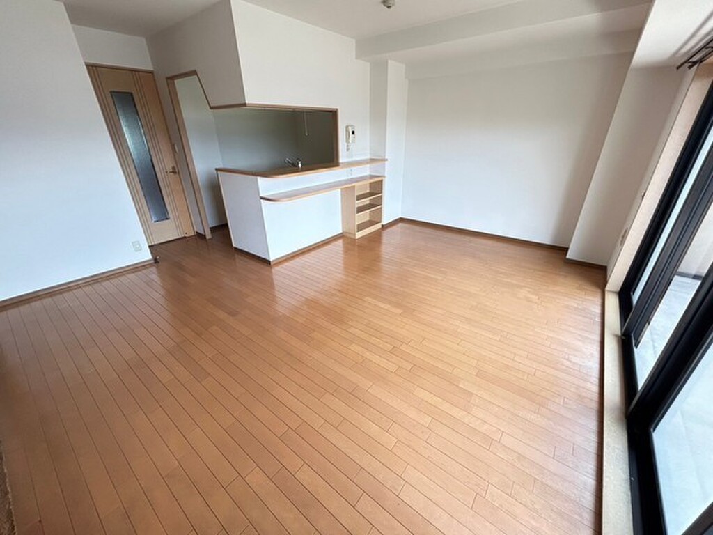 (6/24) 写真は別号室のものです。 (6/24) 写真は別号室のものです。