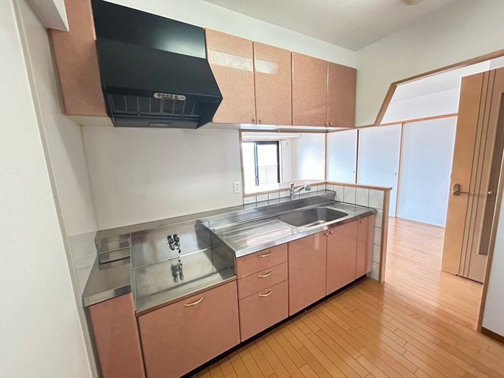 (7/24) 写真は別号室のものです。 (7/24) 写真は別号室のものです。