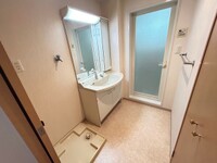 写真は別号室のものです。