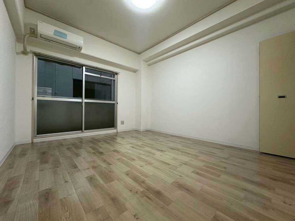 (14/19) 居室・リビング