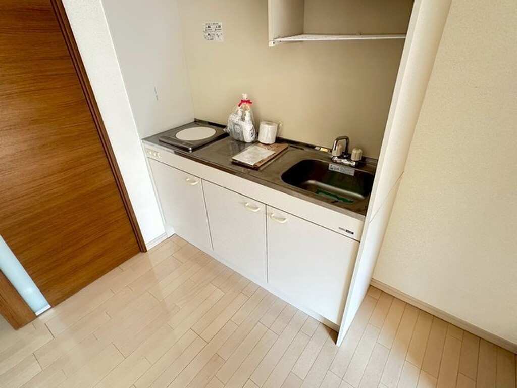 (14/25) キッチン