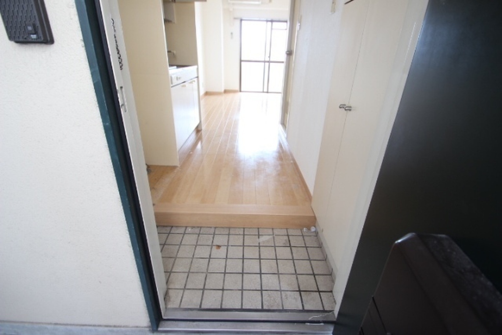 (11/23) 玄関 (11/23) 玄関