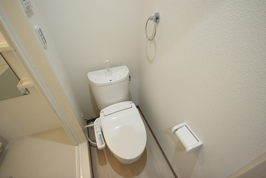 (5/28) トイレ (5/28) トイレ