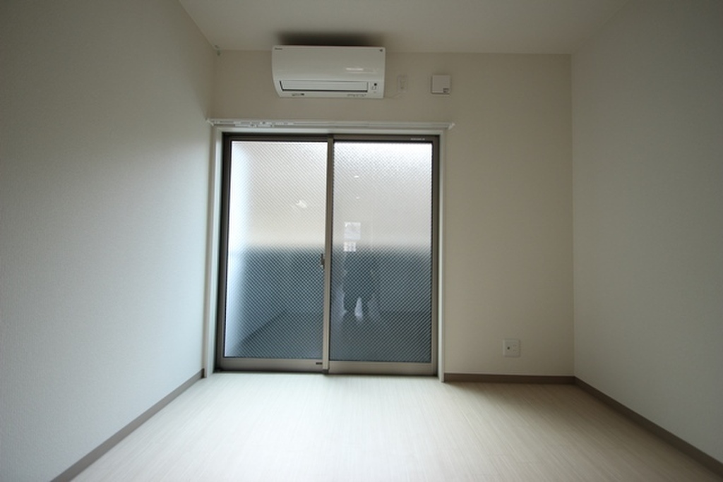 (13/28) バルコニー (13/28) バルコニー