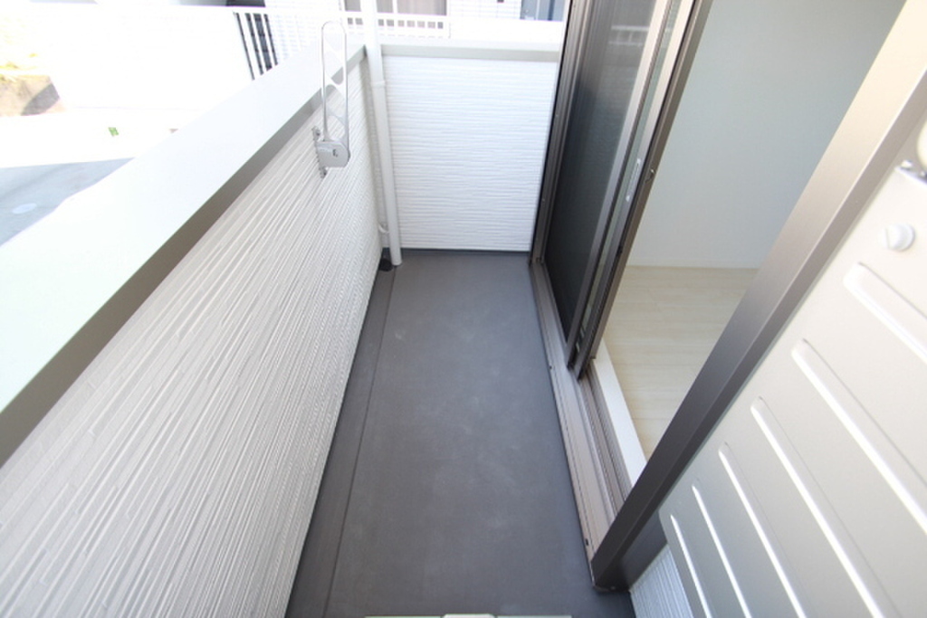 (13/26) バルコニー (13/26) バルコニー