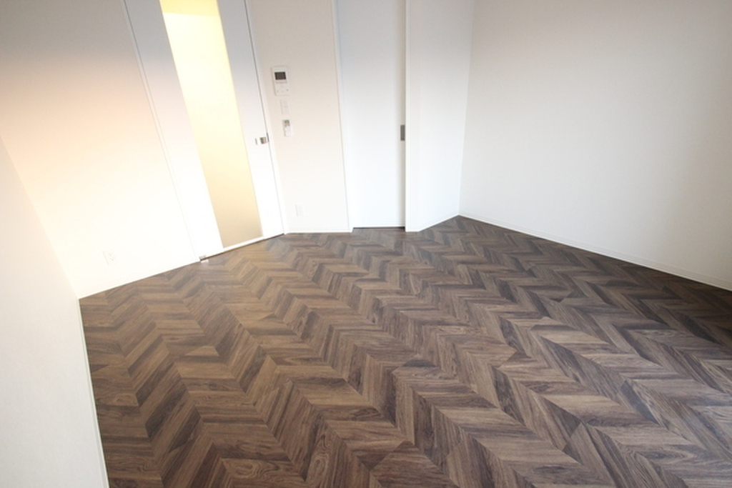 (2/18) 居室・リビング (2/18) 居室・リビング