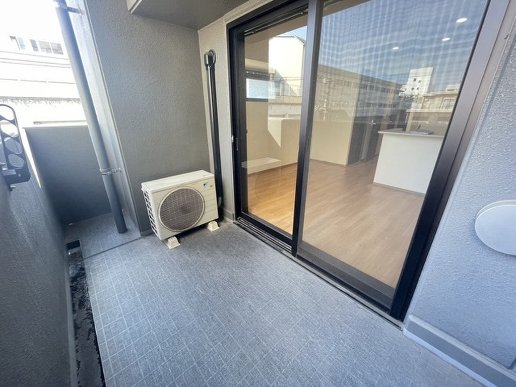 (8/26) バルコニー