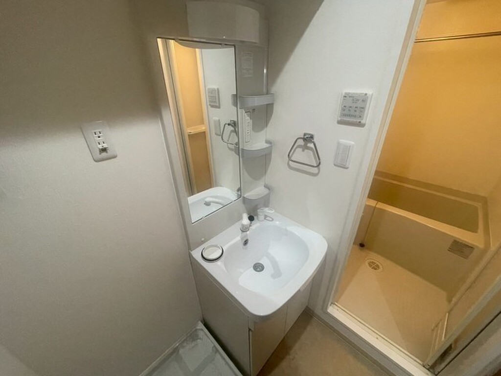 (6/23) 洗面所 (6/23) 洗面所