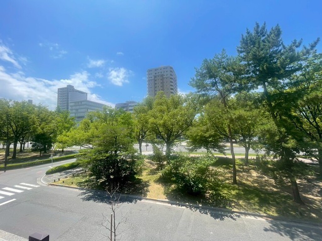 (14/23) 眺望 (14/23) 眺望