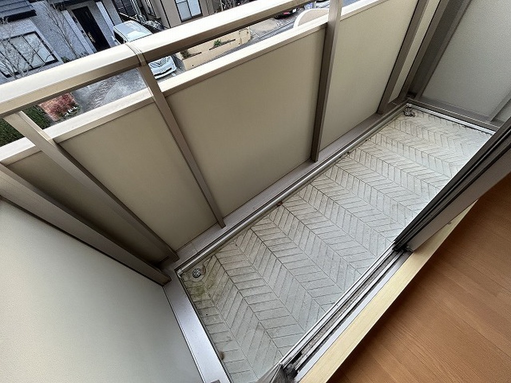 (11/20) バルコニー (11/20) バルコニー