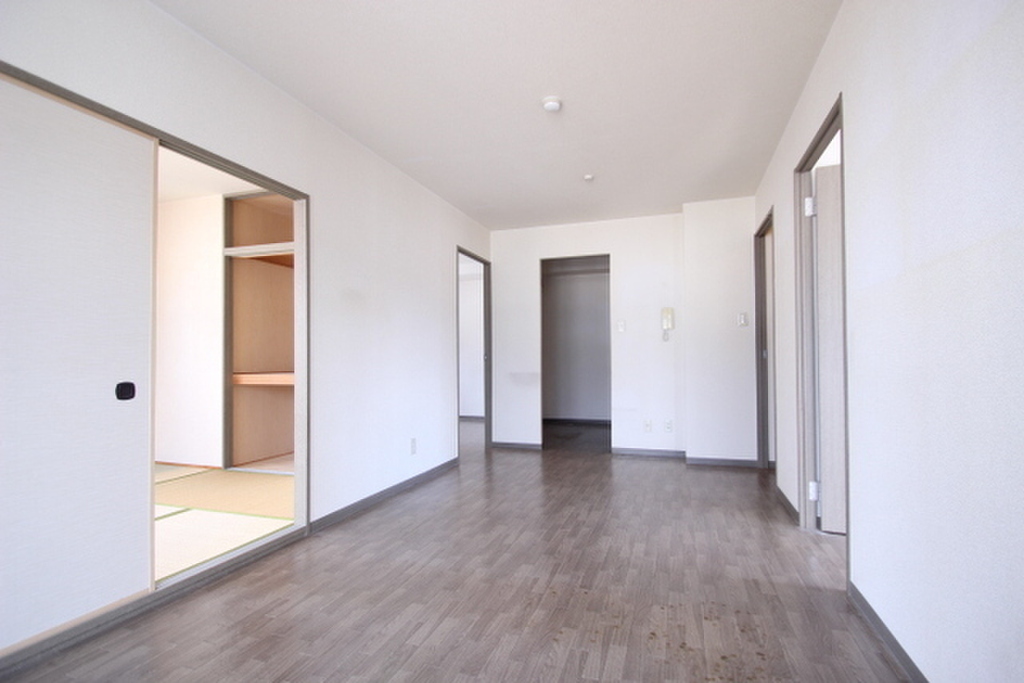 (2/23) 他号室画像 (2/23) 他号室画像