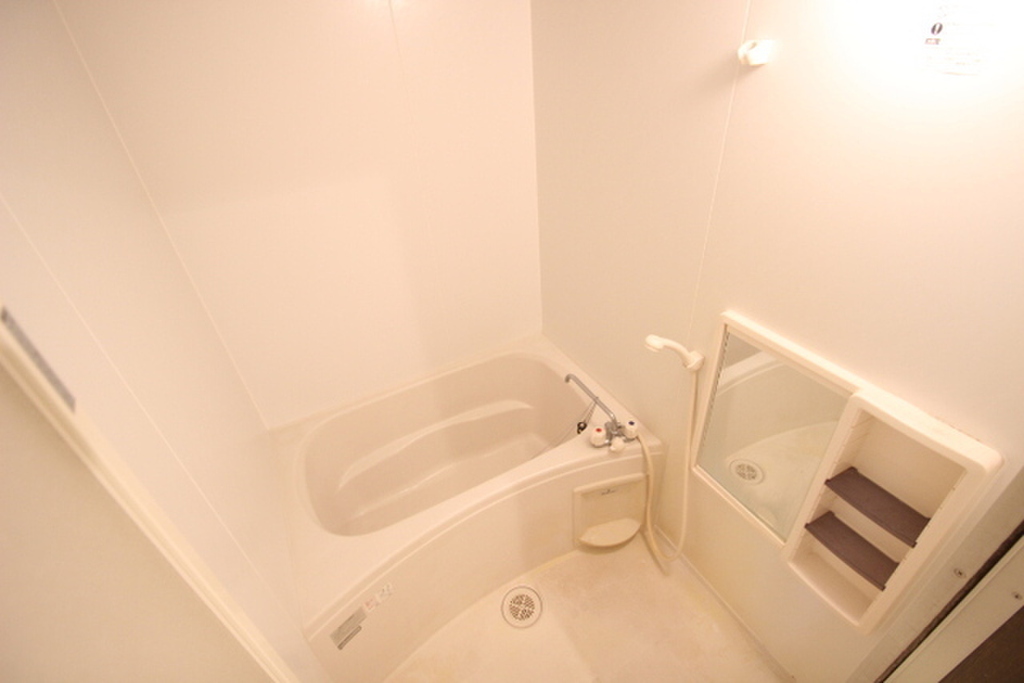 (4/23) 他号室画像 (4/23) 他号室画像